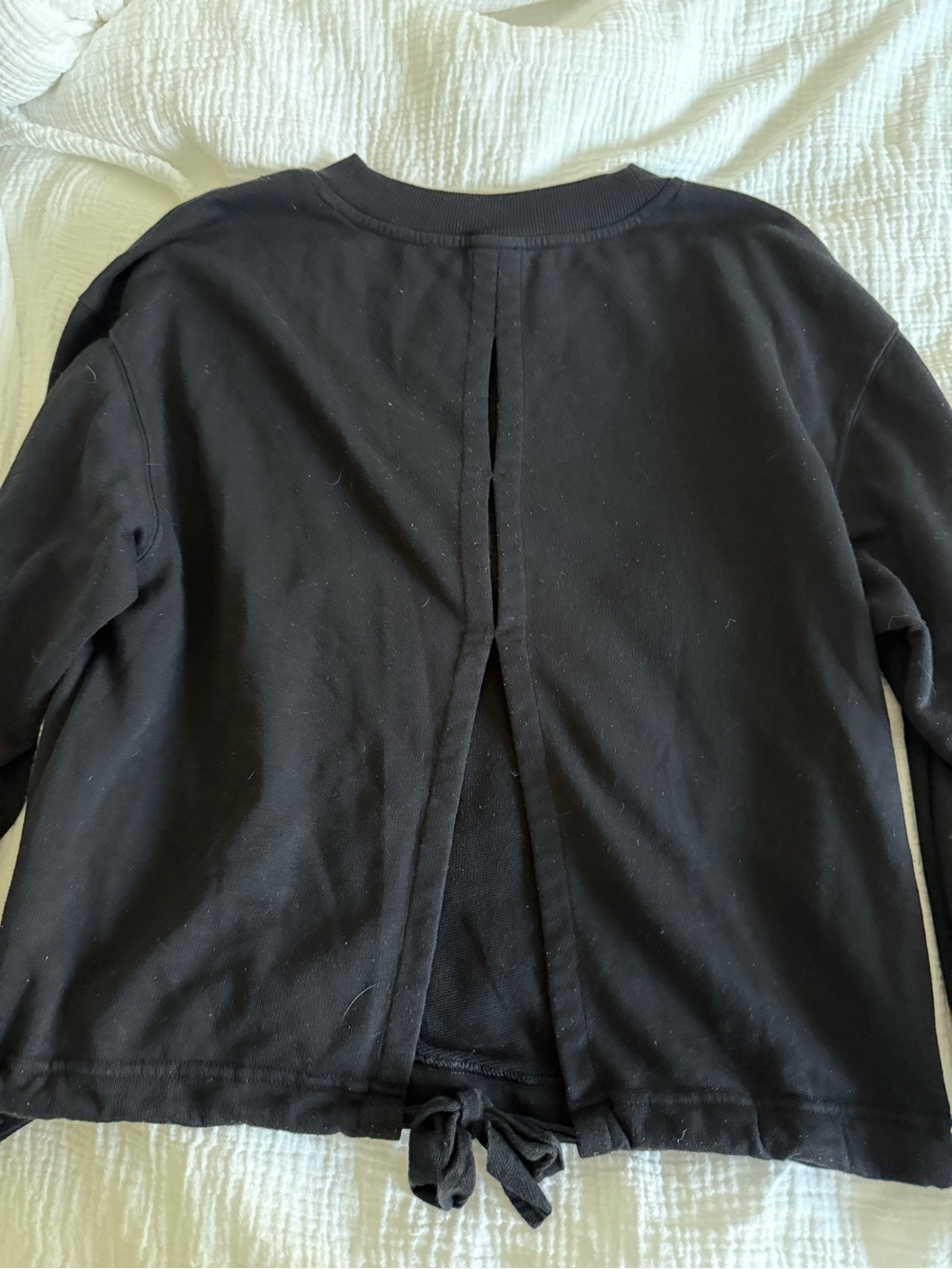 Black Back-Slit Tie-Back sweatshirt